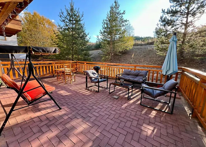 2-room Forest Retreat - Fireplace, Veranda, Bbq, Views バンスコ