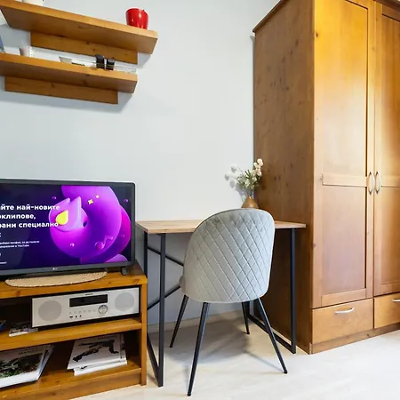 Apartmán 2-room Forest Retreat - Fireplace, Veranda, Bbq, Views